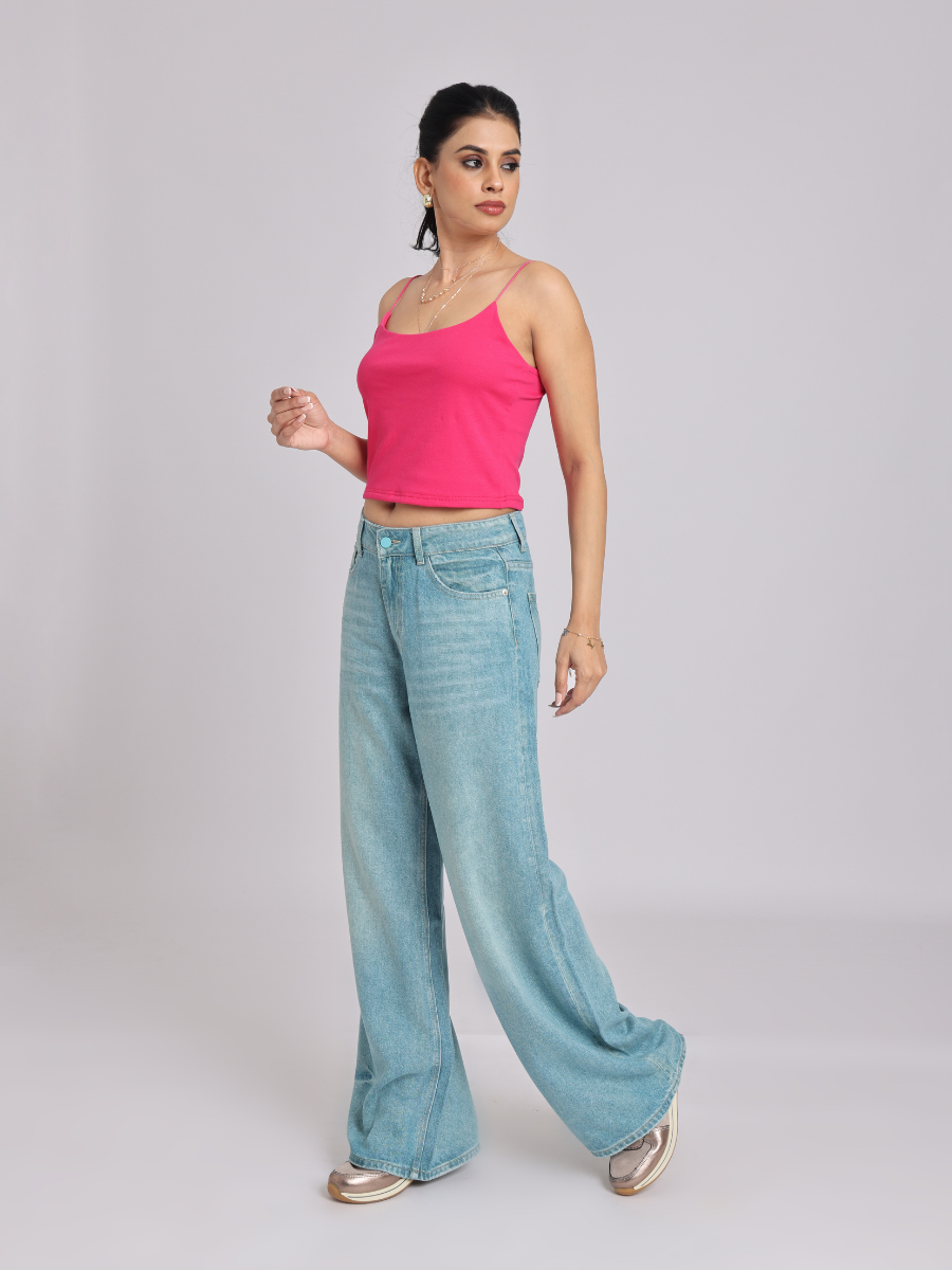 Essential Spaghetti Crop Top – Pink