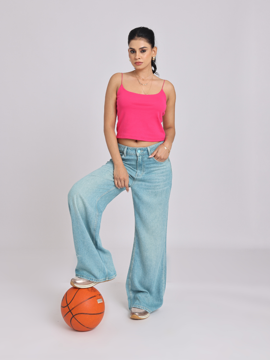 Essential Spaghetti Crop Top – Pink