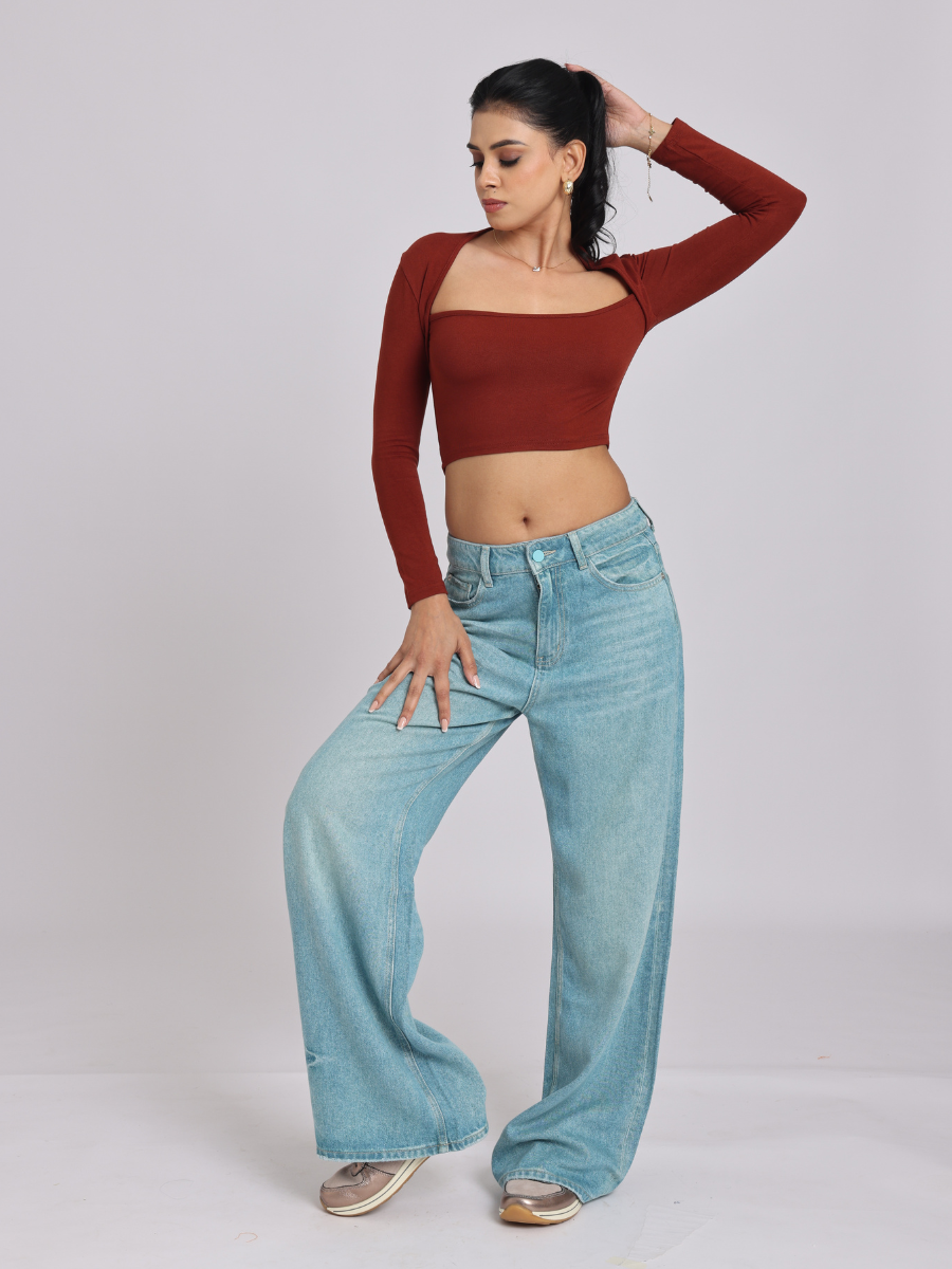 Chic & Sexy Square Neck Fitted Crop Top - Brown