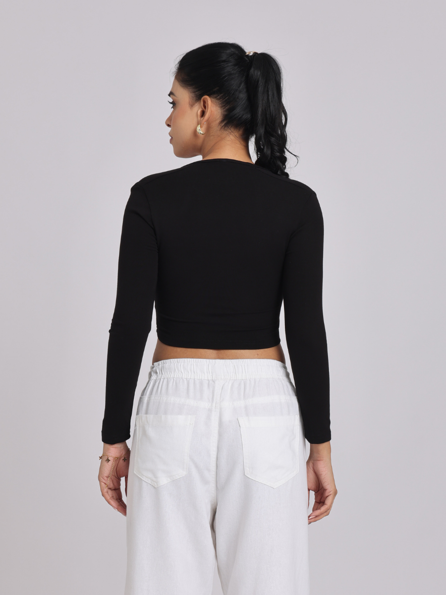 Chic & Sexy Square Neck Fitted Crop Top - Black
