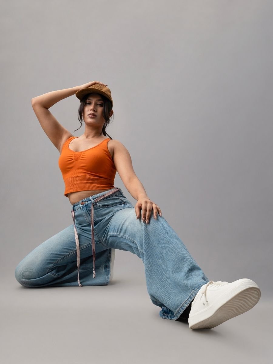 Buy Women's Wide Leg Jeans Online at the Best Prices