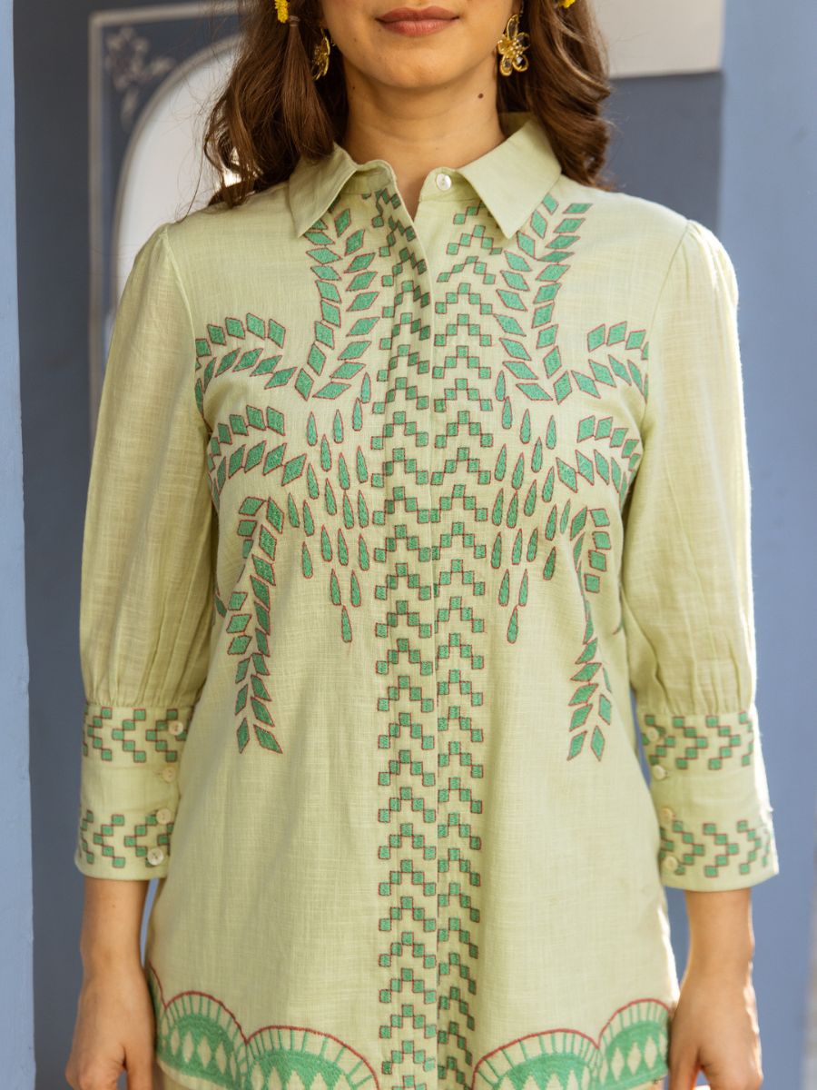 Natica Breezy Oversized Cotton Co-Ord Set – Elegant Green Embroidered Design